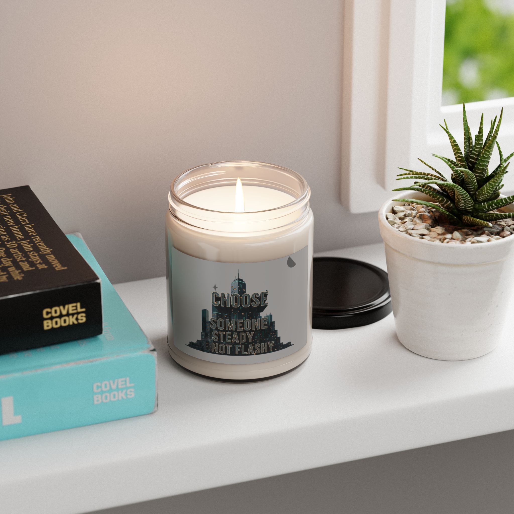 Neo‑Deco Chrome Geometry Candle.
